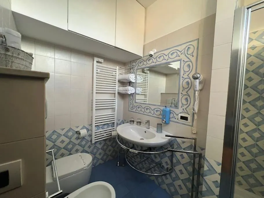 Mama House, Centro Di Catania,Castello, Pescheria, Italy